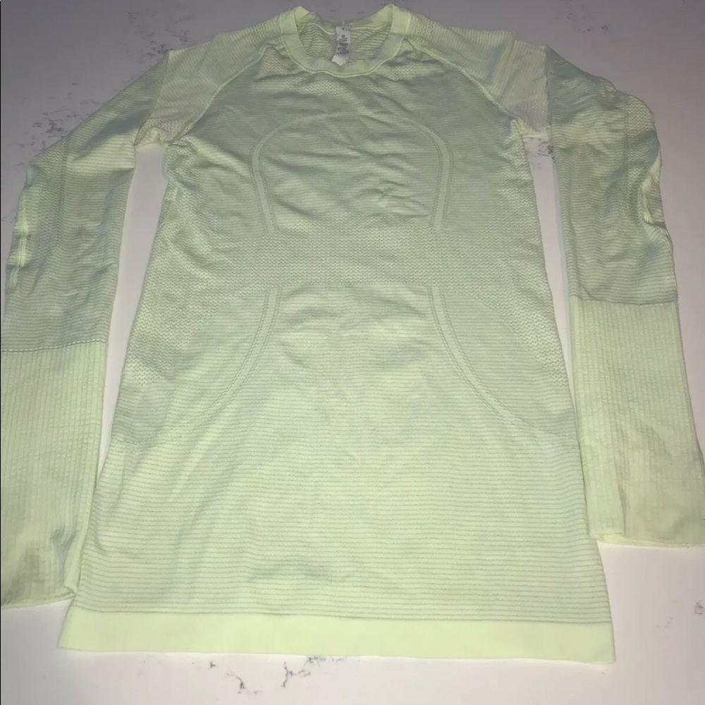 Lululemon size 4 lime green swiftly long sleeve